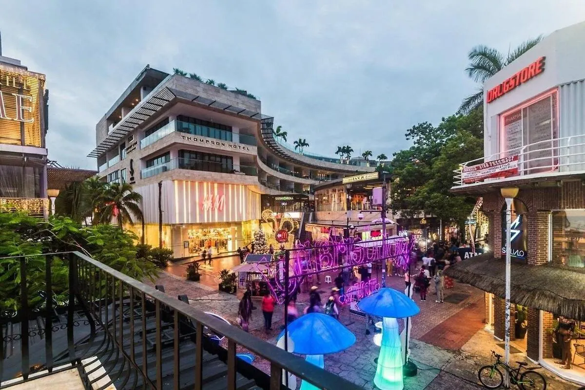 Moderno Depto. de 2 Recámaras a pasos de la playa Apartamento Playa del Carmen México