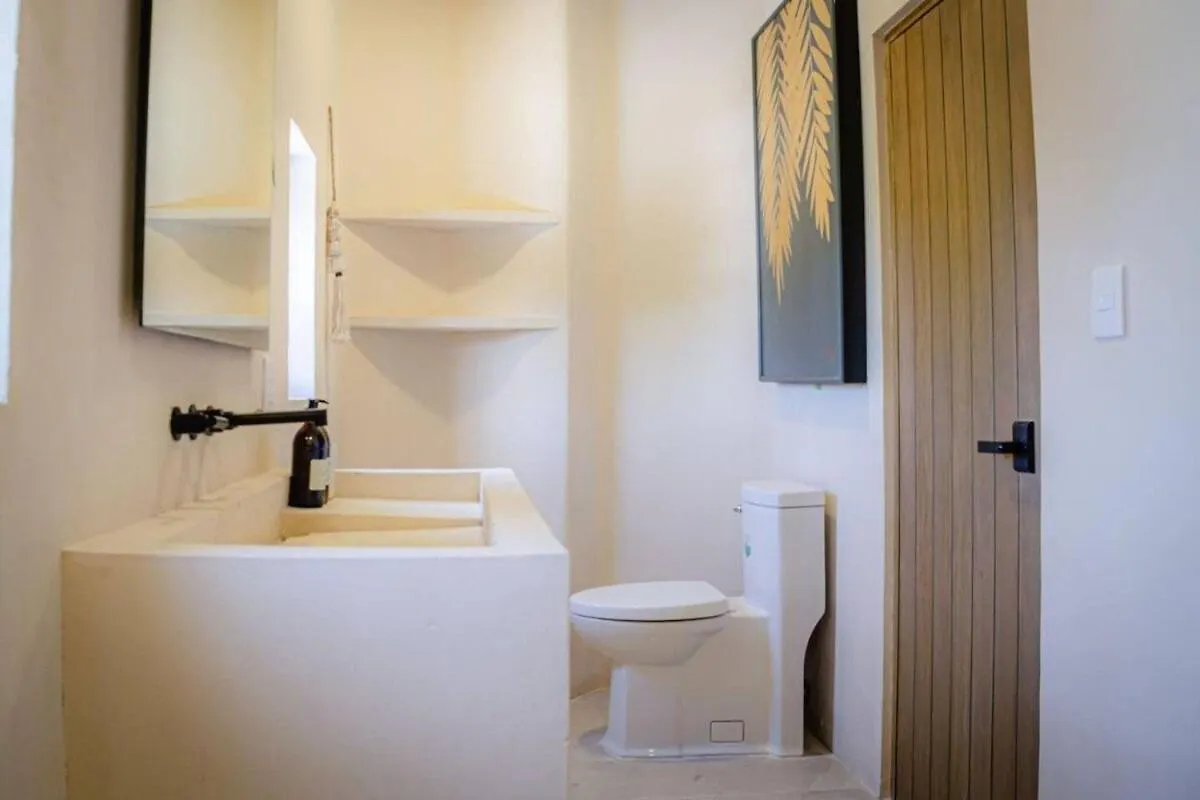 Moderno Depto. de 2 Recámaras a pasos de la playa Apartamento Playa del Carmen
